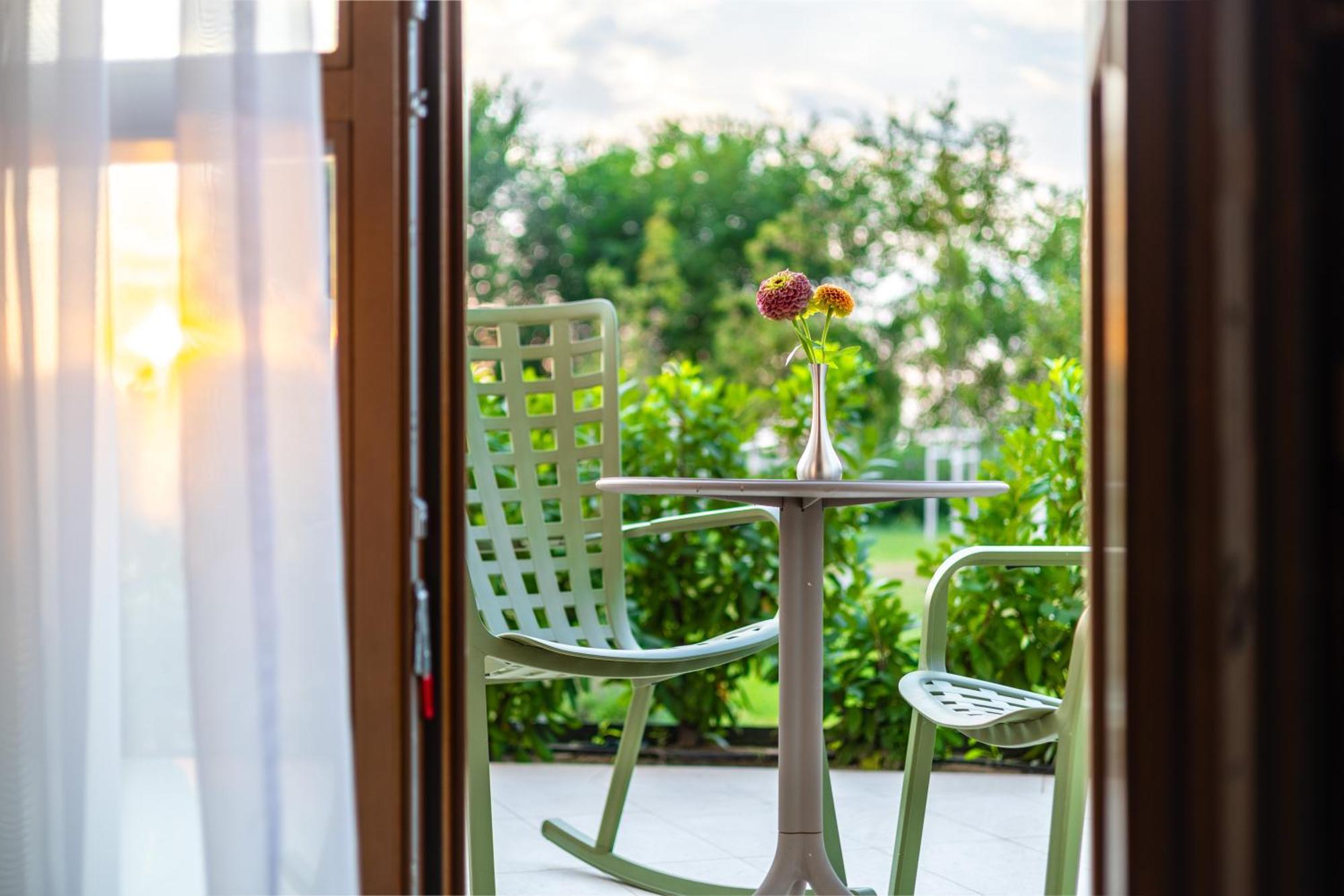 Hungarikum Hotel Lakitelek Kültér fotó